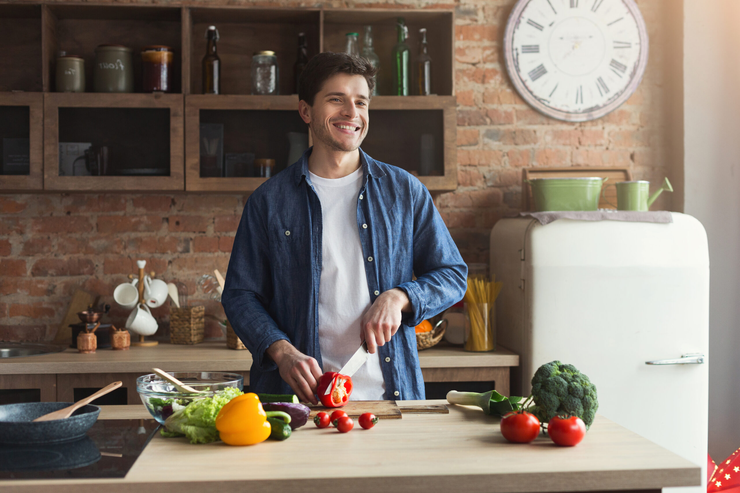 Man preparing healthy meal